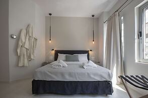 Ermou Stylish Suites by GHH