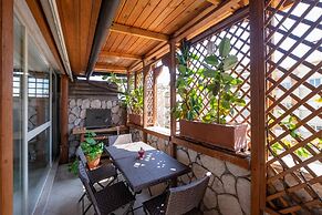 Amazing Penthouse by Caracalla