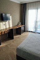 Gargaron Beach Hotel