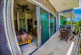 La Vista Condo Beachside