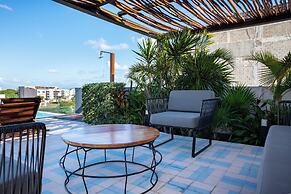 Riva Condo By Bric