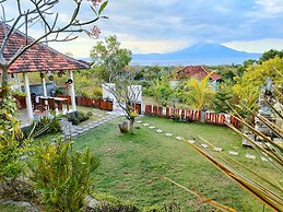 Hotra Hill Cottage