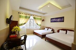Minh Quang Hotel