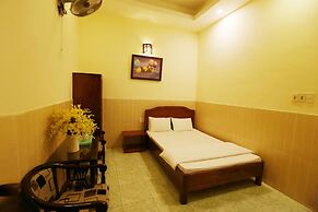 Minh Quang Hotel