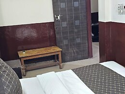Sri Sai Inn