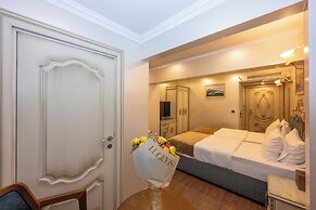 Al Madina Hotel