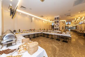 Al Madina Hotel