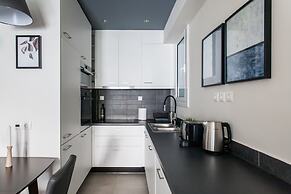 UPSTREET Charming & Comfy 2BD Apt-Acropolis