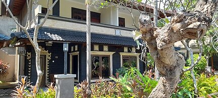Puri Bali Lovina