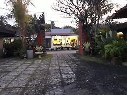 Puri Bali Lovina