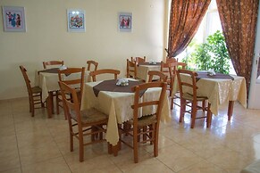Dorana Trekking Hotel