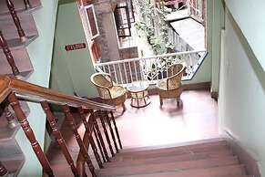 Mount Annapurna Guest House