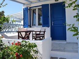 Stella Naxos Island