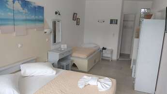 Stella Naxos Island