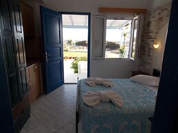 Stella Naxos Island