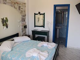 Stella Naxos Island