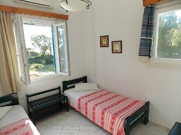 Stella Naxos Island