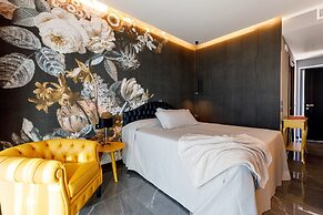 Hotel DeVille