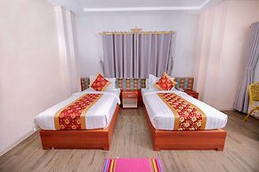 H Plus Hotel Yangon