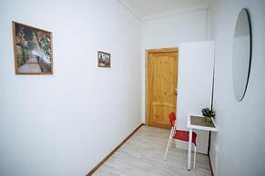 BigGal Rooms