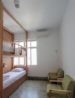 Mayhow Donghe - Hostel