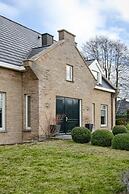 Villa Eltins