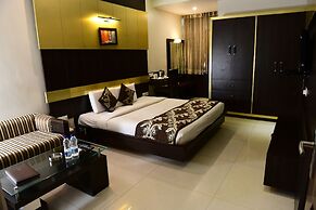Hotel Ravisha Continental