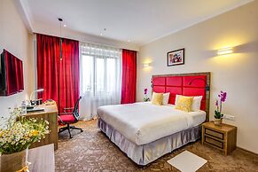 Garden Hotel & Spa