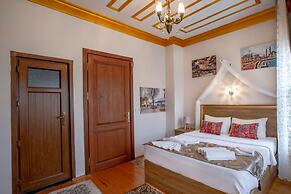 April Hotel