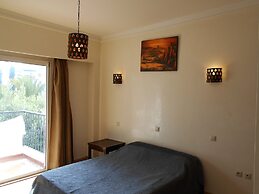 Lovely two Bedroom Apartment Ref T24302