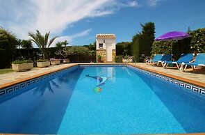 1053 Villa Seral