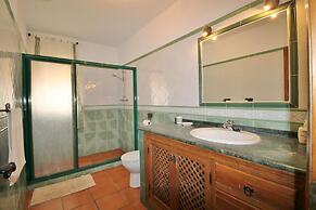 1053 Villa Seral