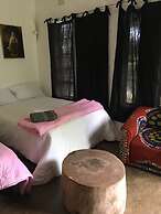 Nyangombe Backpackers