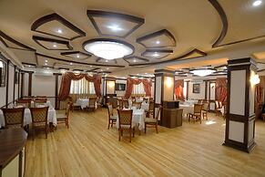 VIARDO Hotel
