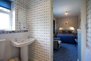 Moonraker House