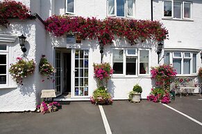 Moonraker House