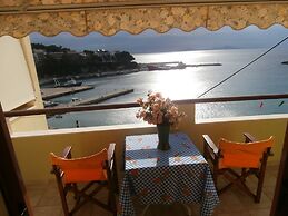 Haravgi Hotel