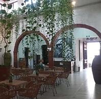 Hotel Via Real