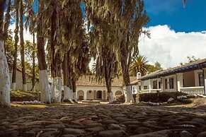 Hosteria Hacienda Pinsaqui