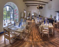 Hosteria Hacienda Pinsaqui
