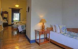 Hosteria Hacienda Pinsaqui