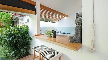 Villa Umara by Villa Finder