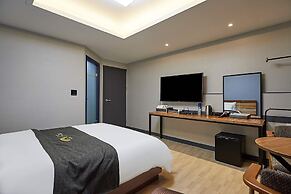 Gloa Hotel