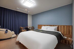 Gloa Hotel