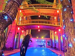 Cozynibi Hotel