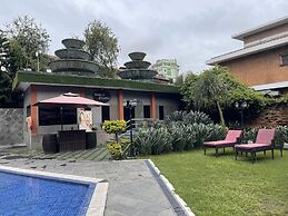 The Malla Hotel