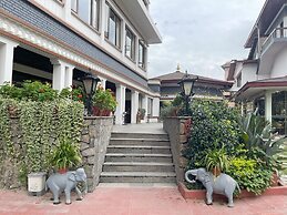 The Malla Hotel