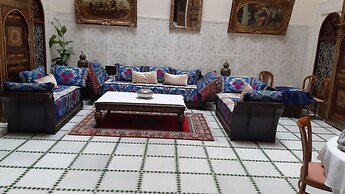 Riad Dar Alkatib