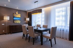 Sedanka Park Hotel