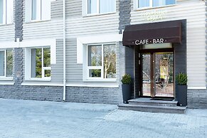 Sedanka Park Hotel